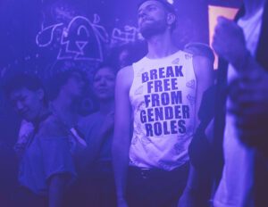 Break free from gender roles - Shemale trouble